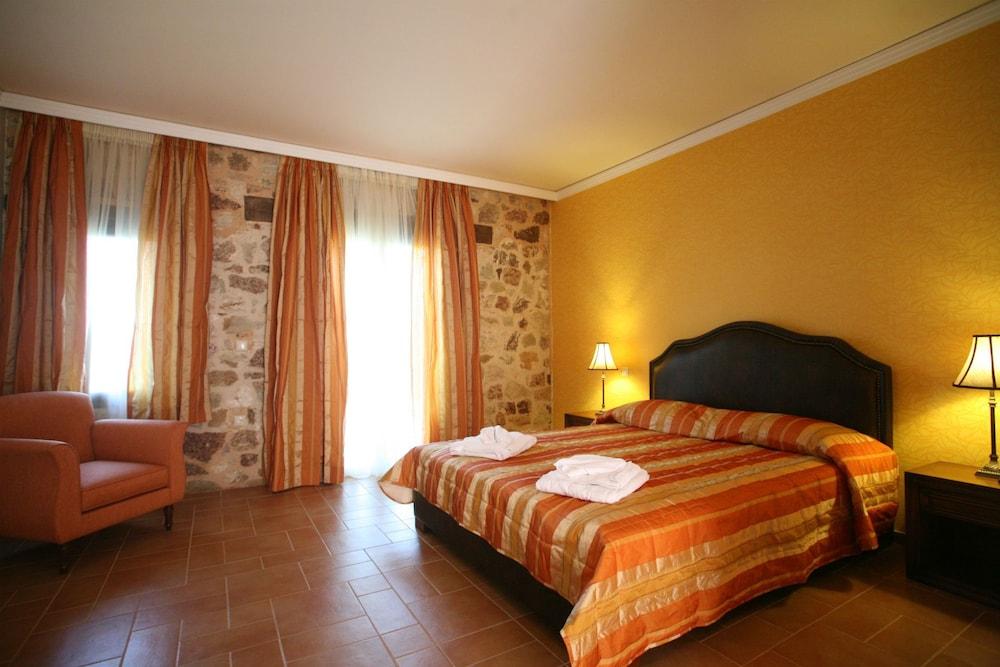 ניקיאנה Hotel Tesoro מראה חיצוני תמונה
